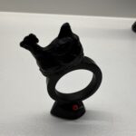 Ring Thing (Black hen red bead)